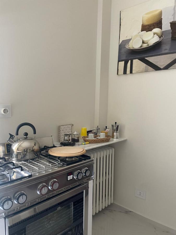 Lt Sax Apartment Bari Bagian luar foto