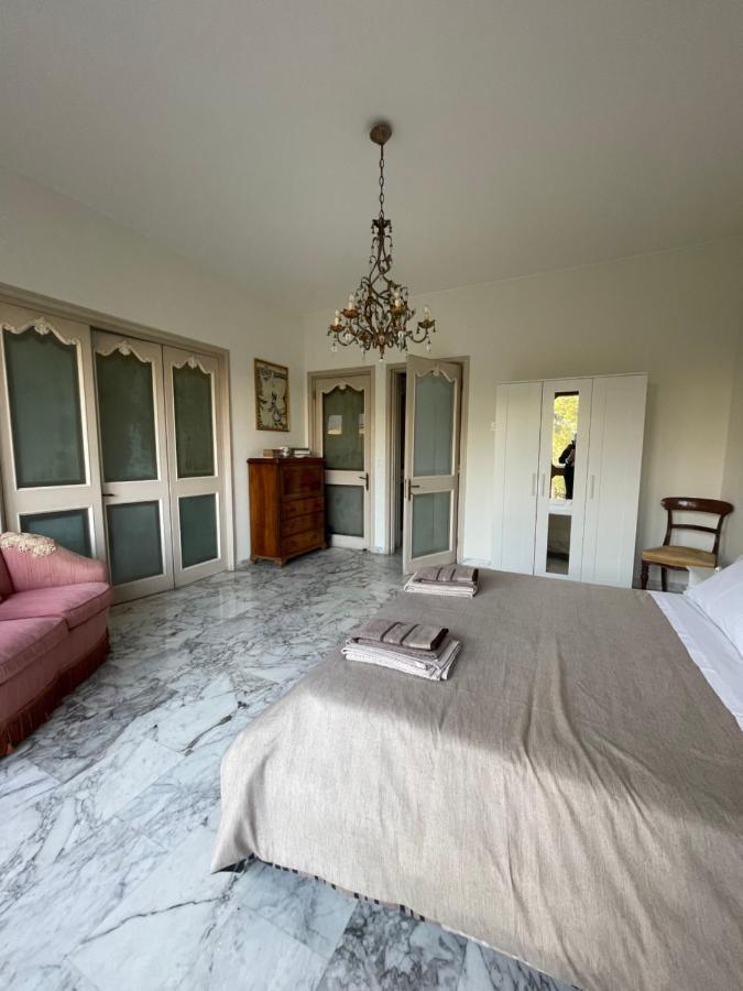 Lt Sax Apartment Bari Bagian luar foto