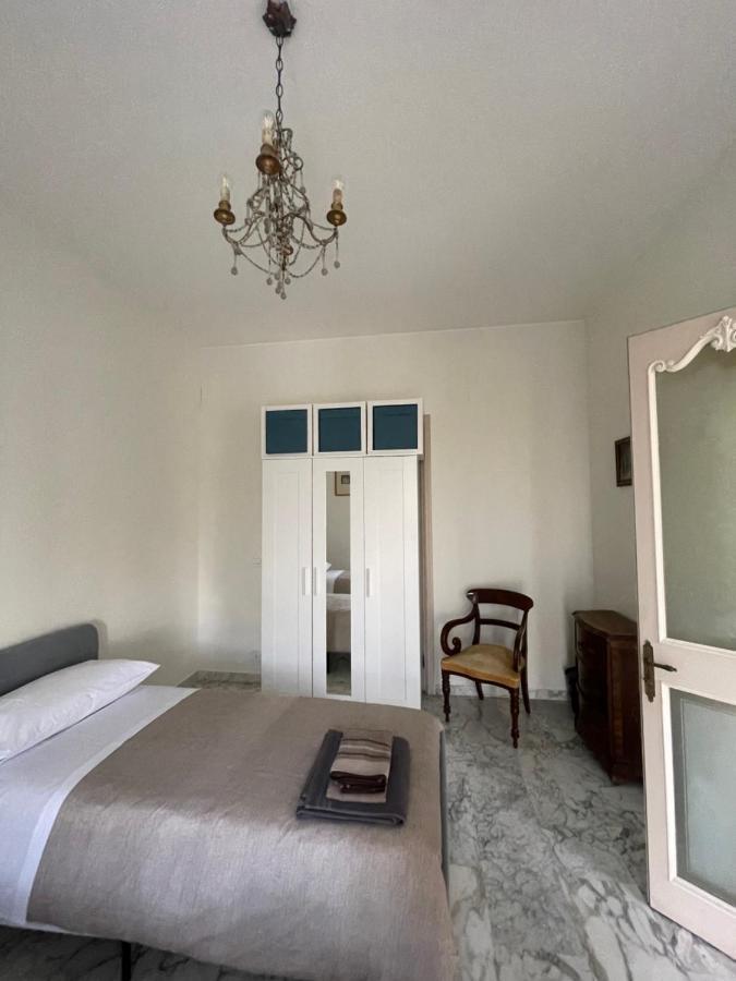 Lt Sax Apartment Bari Bagian luar foto