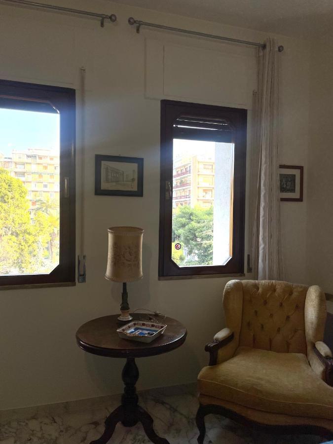 Lt Sax Apartment Bari Bagian luar foto